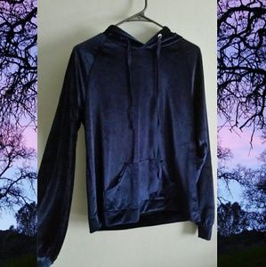 Blue velvet pullover hoodie 💙💙